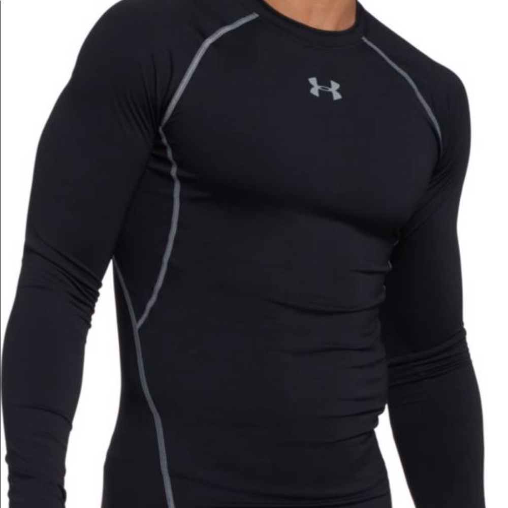 Under Armour heatgear long sleeve shirts
